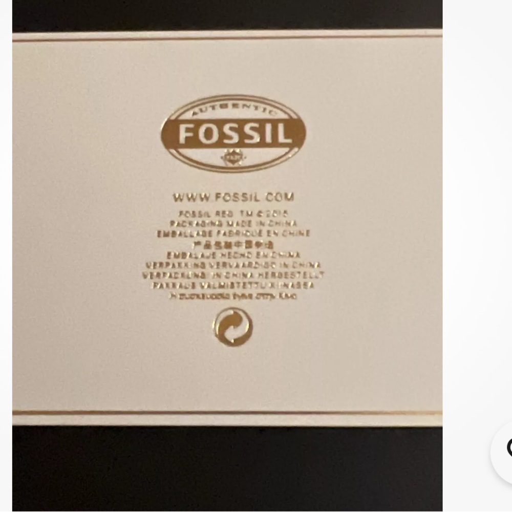 FOSSIL Agenda/ Notebook - Picture 9 of 10
